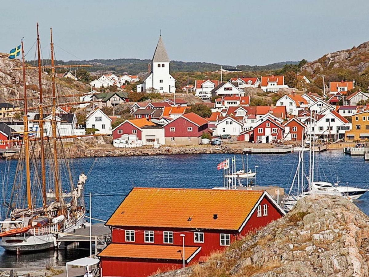 4 Person Holiday Home In Sk Rhamn Skärhamn Esterno foto
